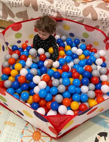 детский комплект: НОВЫЕ НОВЫЕ НОВЫЕ Сухой боссейн в комплекте 40 шариков сухой боссейн