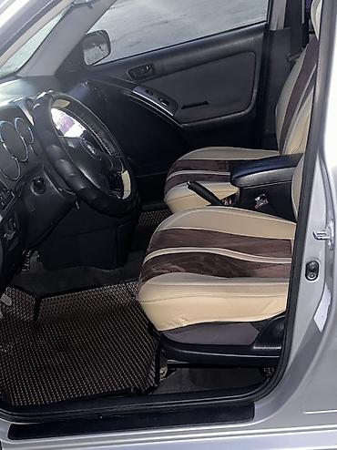 Toyota: Toyota Matrix: 2004 г., 1.8 л, Механика, Бензин, Хэтчбэк — 11