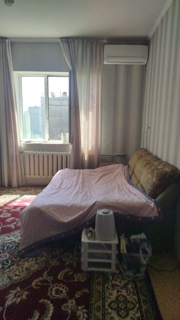 продаю квартиру район 9микрарайон: 2 комнаты, 52 м², 105 серия, 9 этаж