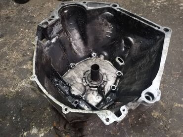 Auto delovi: Zvono menjaca Lada 2121,21213,21214 Niva, Lada 7 Riva. Polovno — 4