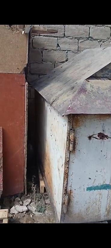 Budkalar, köşklər: Metall qutu/saxlama köşkü - Material: qalın metal lövhələr və — 2