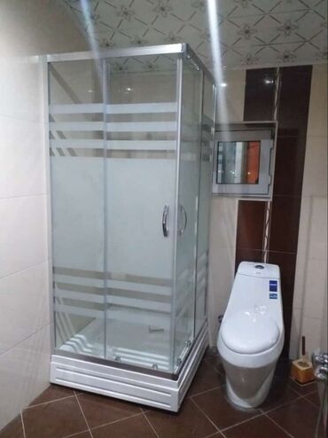 Duş kabinaları, arakəsmələr: Yeni Üstü açıq kabina, Künc üçün, Pulsuz çatdırılma — 20