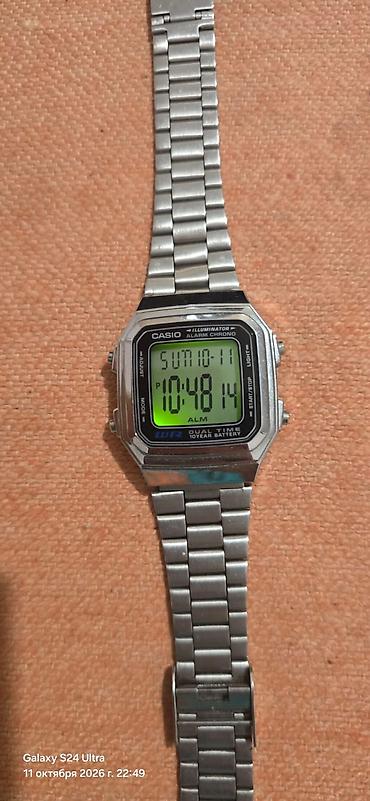 luc saat: Casio rəqəmsal qol saatı – klassik retro dizayn Xüsusiyyətlər: - — 7