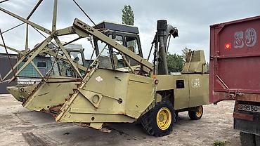 lalafo traktor: Кукурузоуборочный комбайн Fortschritt E 281 C - Самоходный — 3
