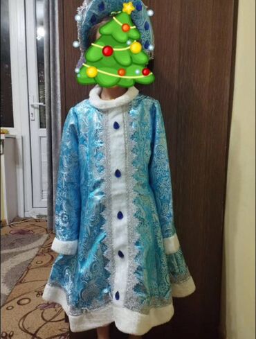Карнавальные костюмы: Привлекательное детское платье "Снегурочка" – идеальный выбор для
