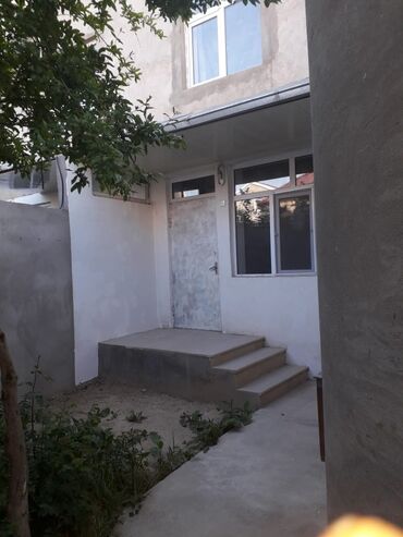 Uzunmüddətli kirayə evlər: 80 kv. m, 4 otaqlı