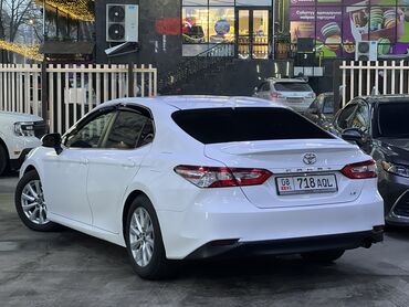 продажа тойота альфард: Toyota Camry: 2018 г., 2.5 л, Автомат, Бензин, Седан