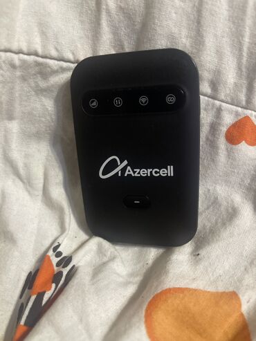 Modemlər və şəbəkə avadanlıqları: Azercell cib modemi