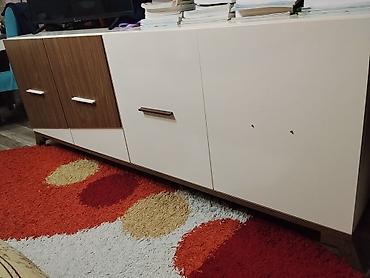 televizor altlığı alcipandan: Mebel TV tumbası / konsol - Dizayn: İki rəngli kombinasiya – ağ — 2