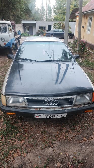 Audi: Audi 100: 1988 г., 2.2 л, Механика, Бензин, Седан