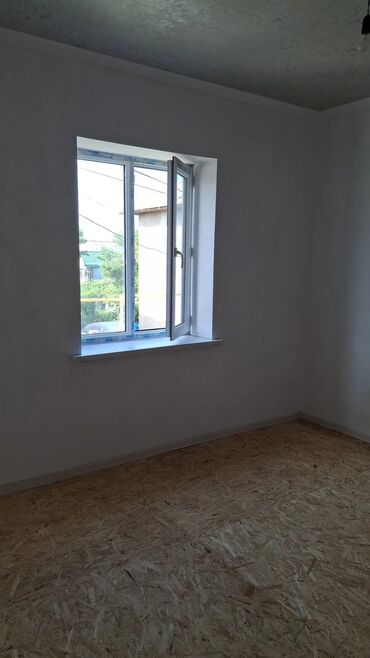 продаю дом село раздольное: 30 кв. м, 2 бөлмө, Брондолгон эшиктер, Забор, тосулган, Жылуу пол