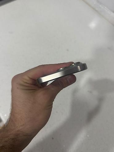 iphone xe: IPhone 15 Pro, 128 GB, White Titanium, Face ID — 6