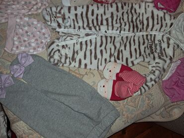 Dəstlər: Uşaq dəsti, Qız üçün, 1 - 2 yaş, H&M — 20