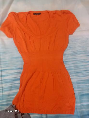 Bluze: Ženska garderoba – 3 majice/bluze - Roze majica sa kratkim rukavima i — 1