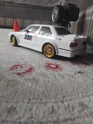 crazy drift: Радиоуправляемая модель спортивного купе в стиле классической BMW E30 — 5