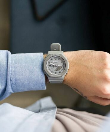 chasy dlja dvoih: G-shock модель часов ga-2110 ___ функции : секундомер, будильник