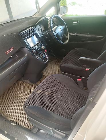 полик на хонду стрим: Honda Stream: 2001 г., 1.7 л, Автомат, Бензин, Минивэн — 4