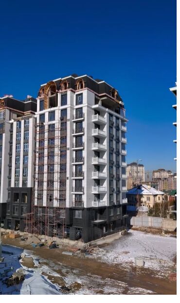 квартира за 10 000: 1 комната, 46 м², 2 этаж, ПСО (под самоотделку)