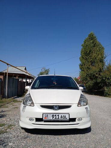 прадо разбор: Honda Fit: 2002 г., 1.5 л, Автомат, Бензин, Хетчбек