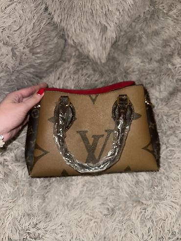 Modni rančevi: Ženska torba – monogram motiv - Materijal: čvrsta eko koža sa — 6