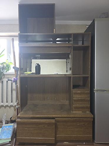 Прямые диваны: Прямой диван, Б/у — 8