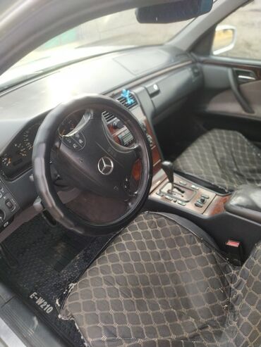 Mercedes-Benz: Mercedes-Benz A 210: 2000 г., 3.2 л, Автомат, Дизель