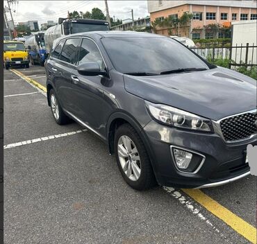 ауди q5 2017: Kia Sorento: 2017 г., 2 л, Автомат, Дизель, Внедорожник