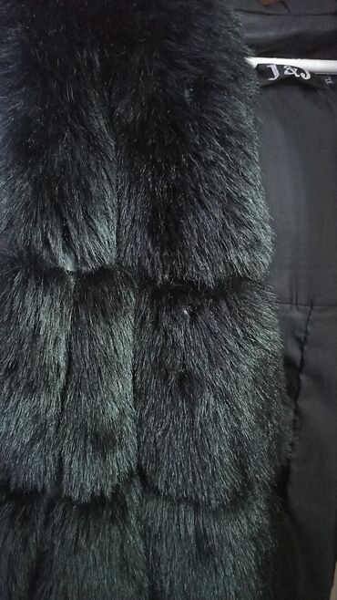 kisni kaput: XL (EU 42), Faux fur, color - Black