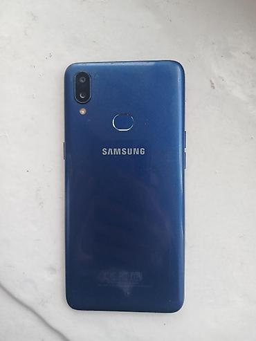 лет экран: Samsung A10e, Б/у, цвет - Синий — 1