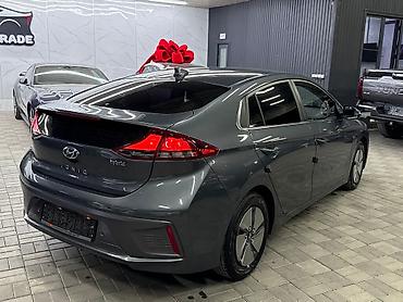 Hyundai: Hyundai Ioniq: 2019 г., Автомат, Гибрид — 6