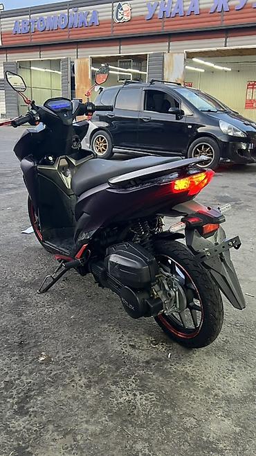мотик макси: Макси-скутер Honda, 150 куб. см, Бензин, Б/у — 4