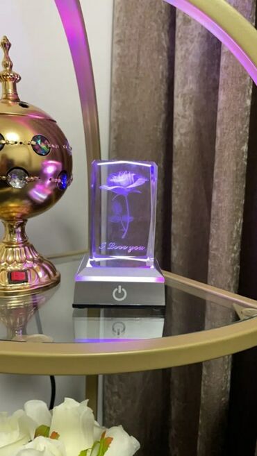 İşıqlandırma: Otaq ucun xoş gorunuslu dekorativ lampa hediyyellik ucun ideyaldir