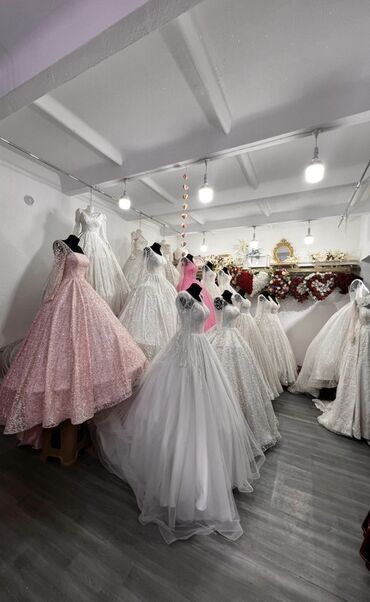 Toy paltarları: Hazır Biznes Satılır! Müxtəlif üslublarda və ölçülərdə gəlinliklər — 3