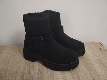 vojna obuca novi sad: Ankle boots, 36