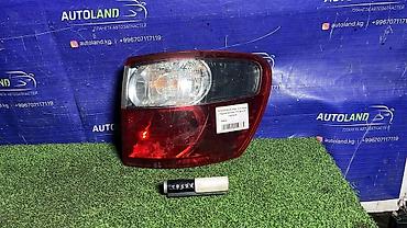 Задний правый стоп-сигнал Toyota 2008 г., Б/у, Оригинал, Япония