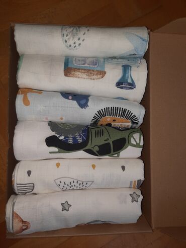 Ostale dečije stvari: Set pamučnih tetra/pelena i muslin tkanina sa raznim printovima za — 5