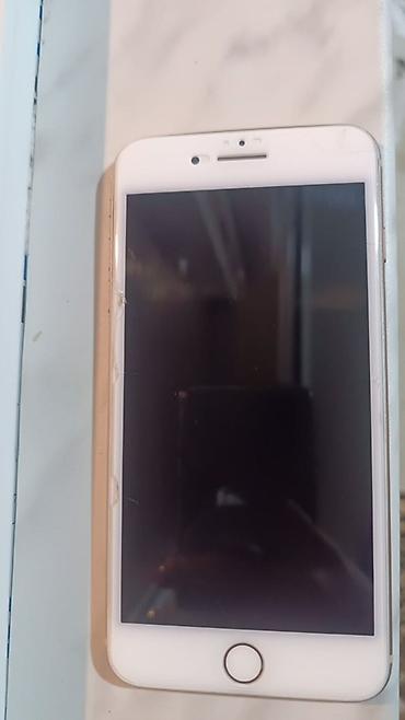 iphon 6 plus: IPhone 8 Plus, 64 GB, Qızılı, Simsiz şarj — 2