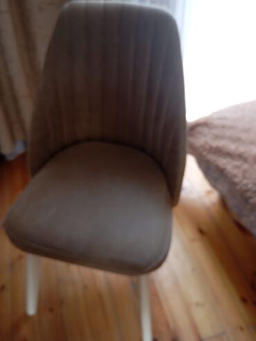 Yataq otağı dəstləri: Lustur stul otracag 4 edede tomucka 2 eded perde yatagotagcun kravat -da lalafo.az — 5 Yataq otağı dəstləri: Lustur stul otracag 4 edede tomucka 2 eded perde yatagotagcun kravat — 5