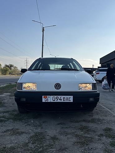 8 местный: Volkswagen Passat: 1992 г., 1.8 л, Механика, Бензин, Универсал — 3