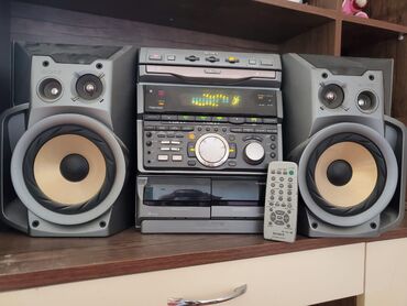 задние колонки в машину: Musiqi mərkəzi sony. Музыкальный центр Sony. 📍Zəngə cavab