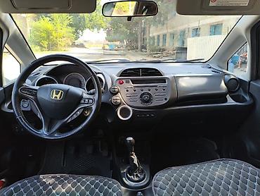 фара хонда фит gd1: Honda Jazz: 2009 г., 1.3 л, Механика, Бензин, Хэтчбэк — 5