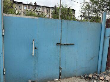 купить тиски бу: Распашные ворота Б/у