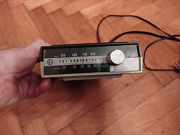 Stari uređaji: Retro stari TV konverter UHF/VHF El Nis kolekcionarska.Punjac za — 1