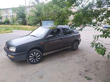 e53 amg: Volkswagen Golf: 1993 г., 1.8 л, Механика, Бензин, Хэтчбэк — 4