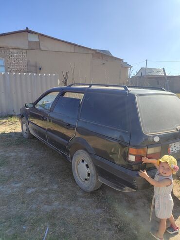 Volkswagen: Volkswagen Passat: 1991 г., 2 л, Механика, Бензин, Универсал