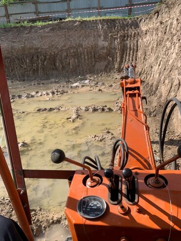 Услуги экскаватора: Экскаватор | Траншеи — 3