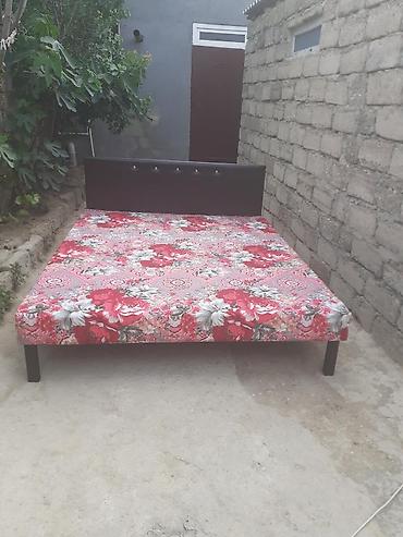 sultan divan: Çarpayı taza 
Hazırı var
Çatdırılma münasib qiymata — 1