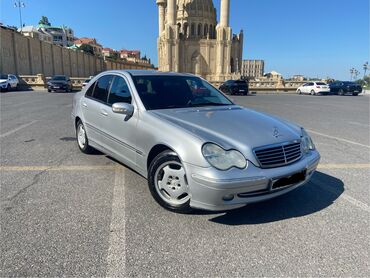 Mercedes-Benz: Mercedes-Benz C 200: 2 l | 2000 il Sedan