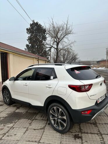 микро авто: Kia Stonic: 2018 г., 1.6 л, Автомат, Дизель, Внедорожник