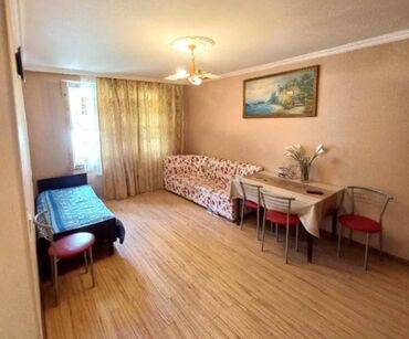bina az kiraye evler 250 azn: Nefciler metrosuna yaxin bina evi 5/1 1otaq 2 duzelme ewyali kiraye